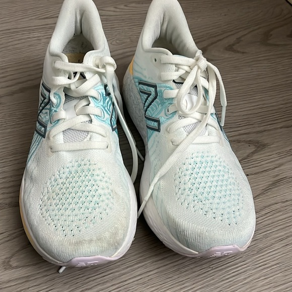 NEW-BALANCE FRESH FOAM - Picture 2 of 6